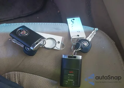 2011 Cadillac Cts Luxury z USA, uszkodzony, nr VIN 1G6DG5EY4B0165435